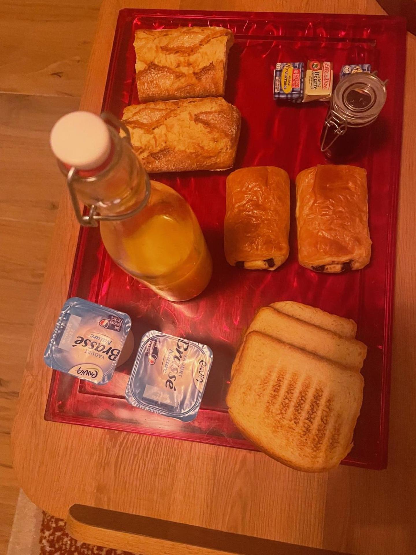 Nuit Bleutee Bed & Breakfast แซ็งต์มาโล ภายนอก รูปภาพ